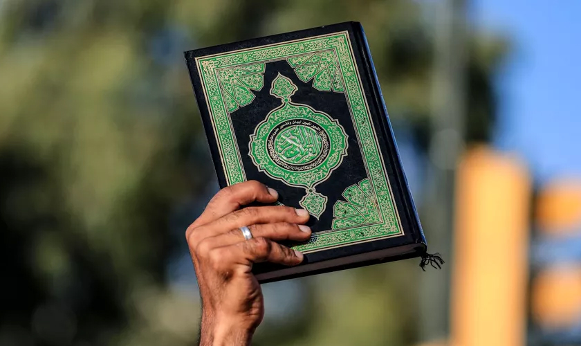 Kutsal Değerlere Ve Kitaplara Yönelik Saldırılara Karşı İşbirliği Ve Dayanışma Çağrısı