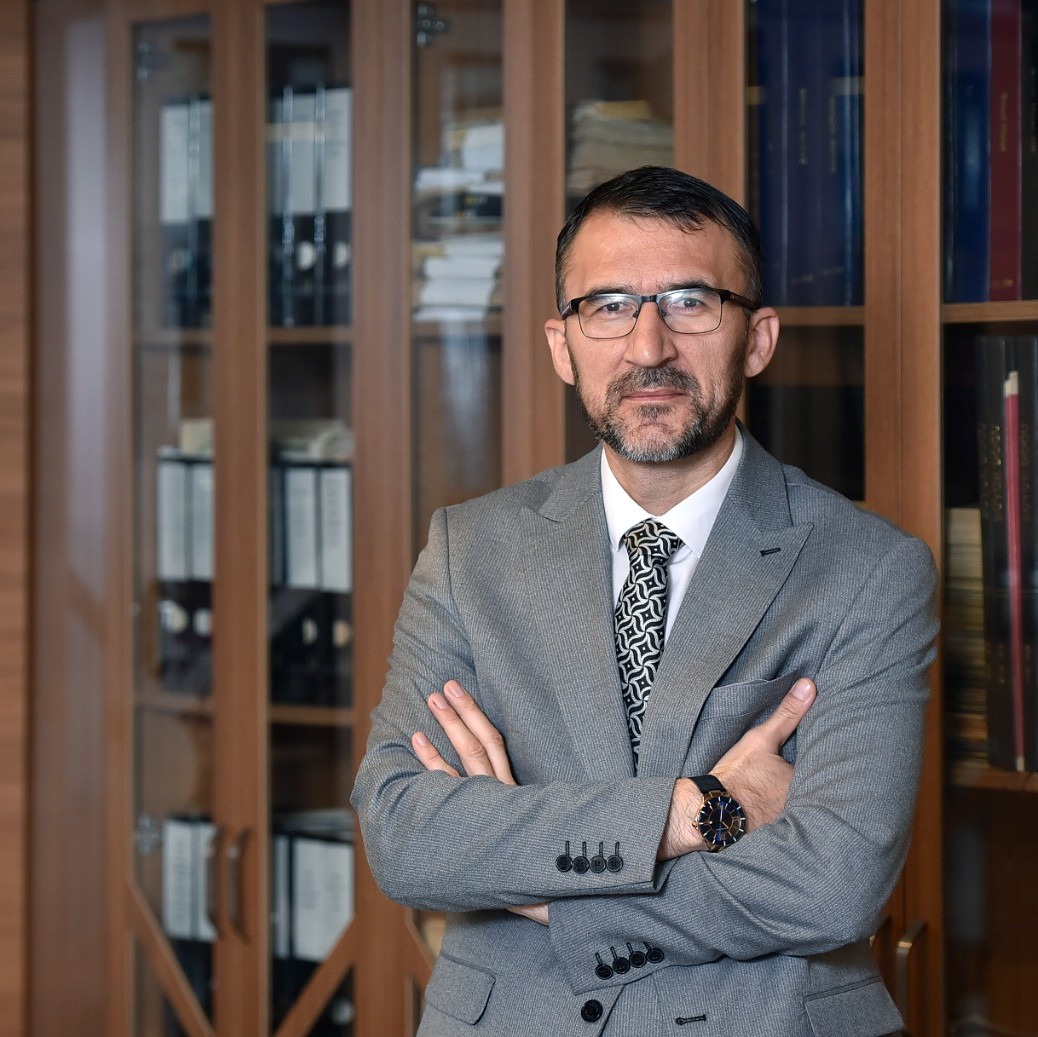 Prof. Dr. Abdulkadir MACİT