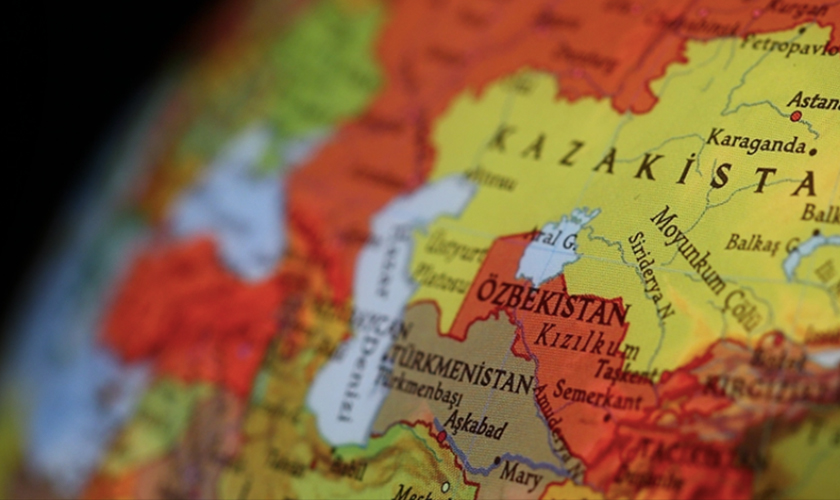 Tarihin Kesişim Noktasında Türkistan